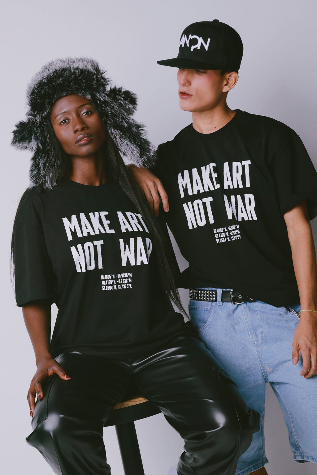 MAKE ART NOT WAR - T-SHIRT UNISEX
